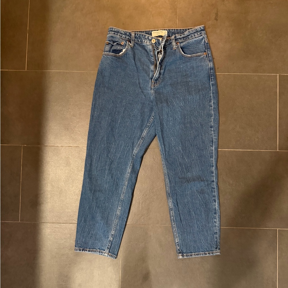 Abercrombie Mom Jeans